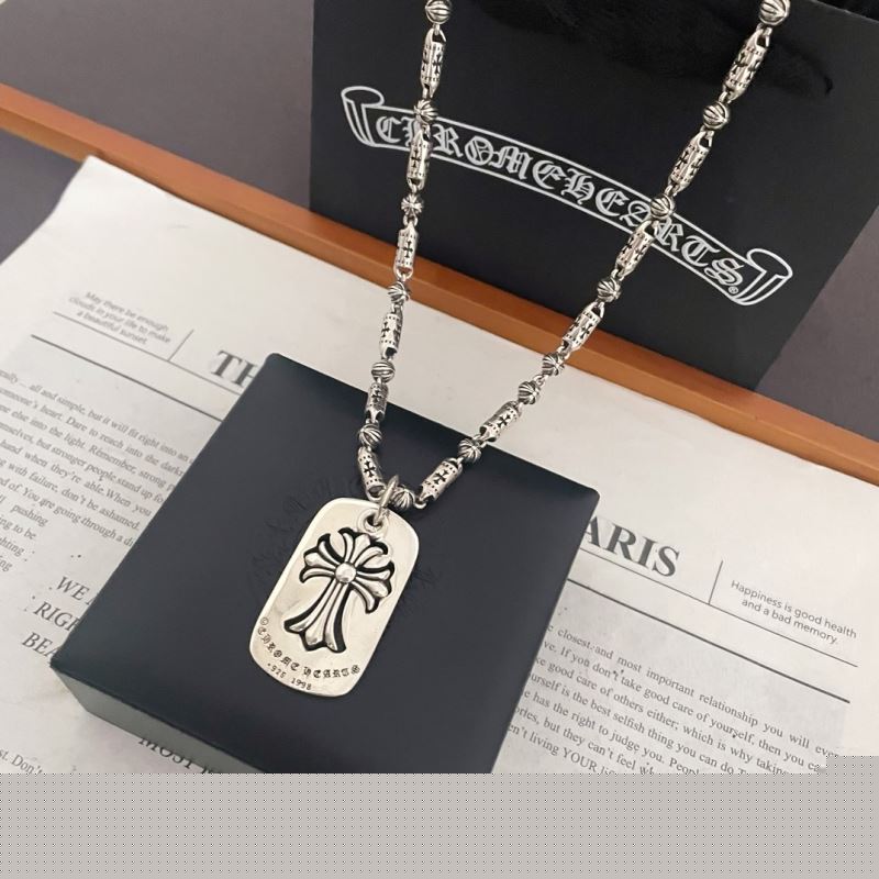 Ch**me He**ts necklaces